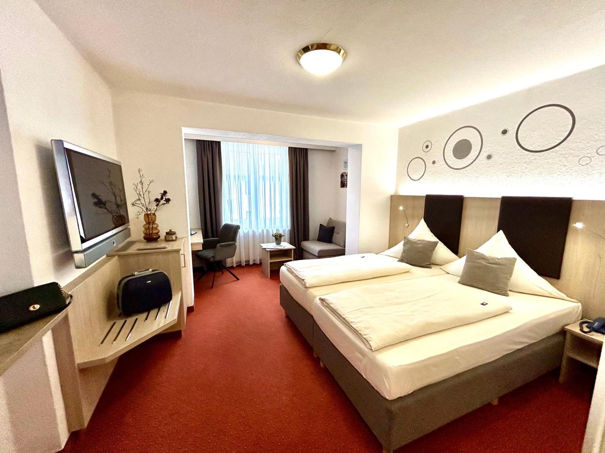 Wuermtaler Gaestehaus Gräfelfing
