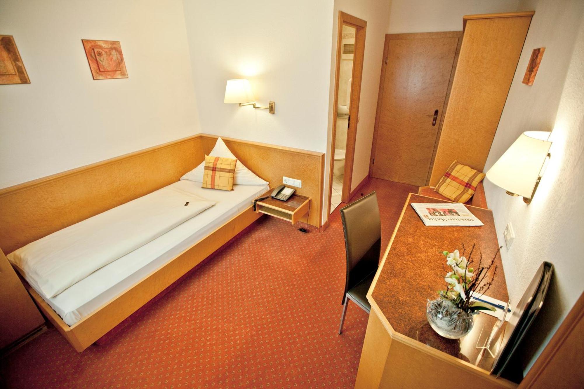 Hotel Wuermtaler Gaestehaus Gräfelfing